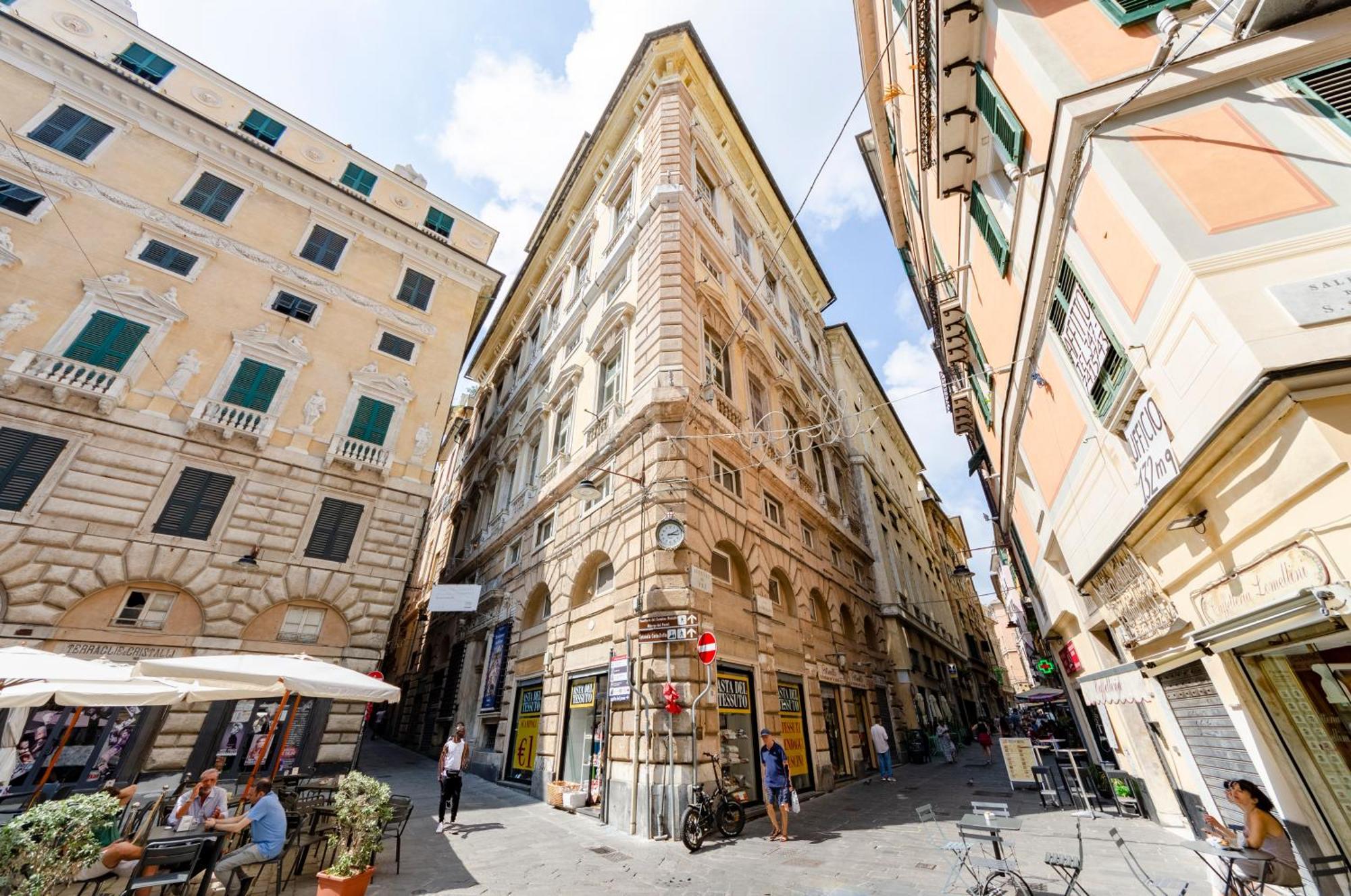Castelli'S Apartments Campo 9 Genova Esterno foto